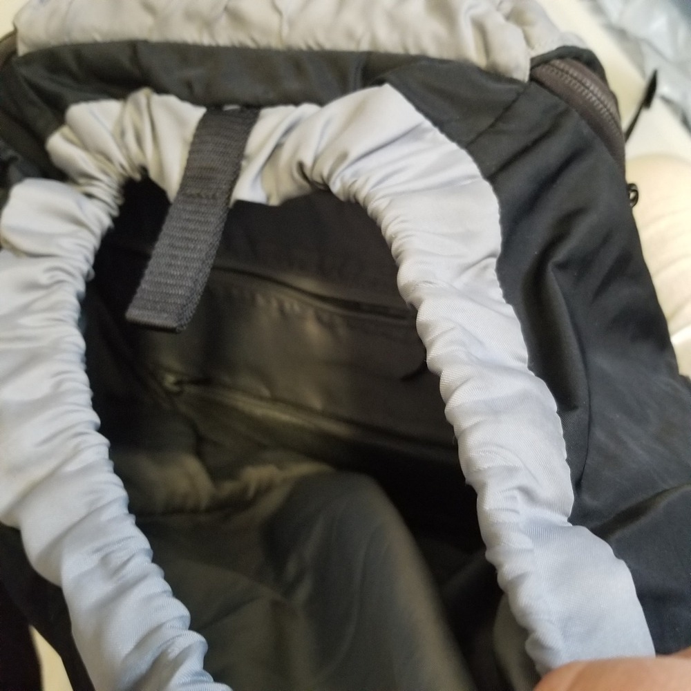 Lululemon Backpack Womens Large Black Rucksack Gym Travel Commuter Flap Bag - Picture 7 of 9